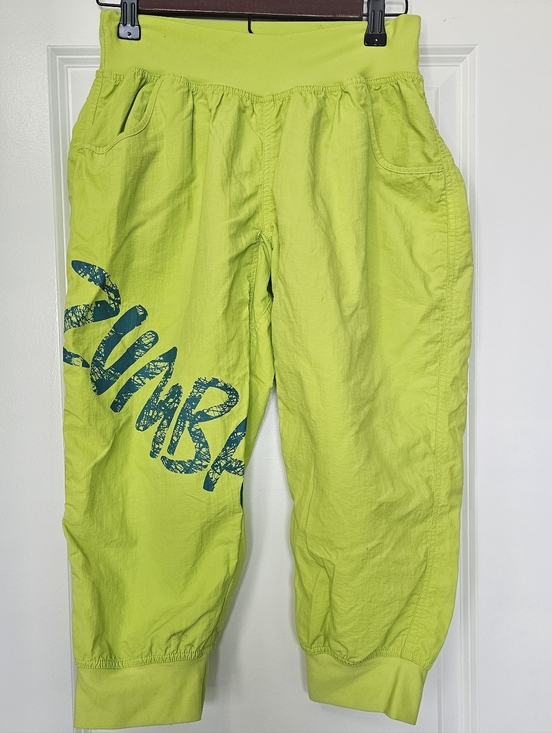 Zumba Fitness Pants - Zumba Neon Green Capri Joggers Womens Medium Dance Festival Rave Athleisure